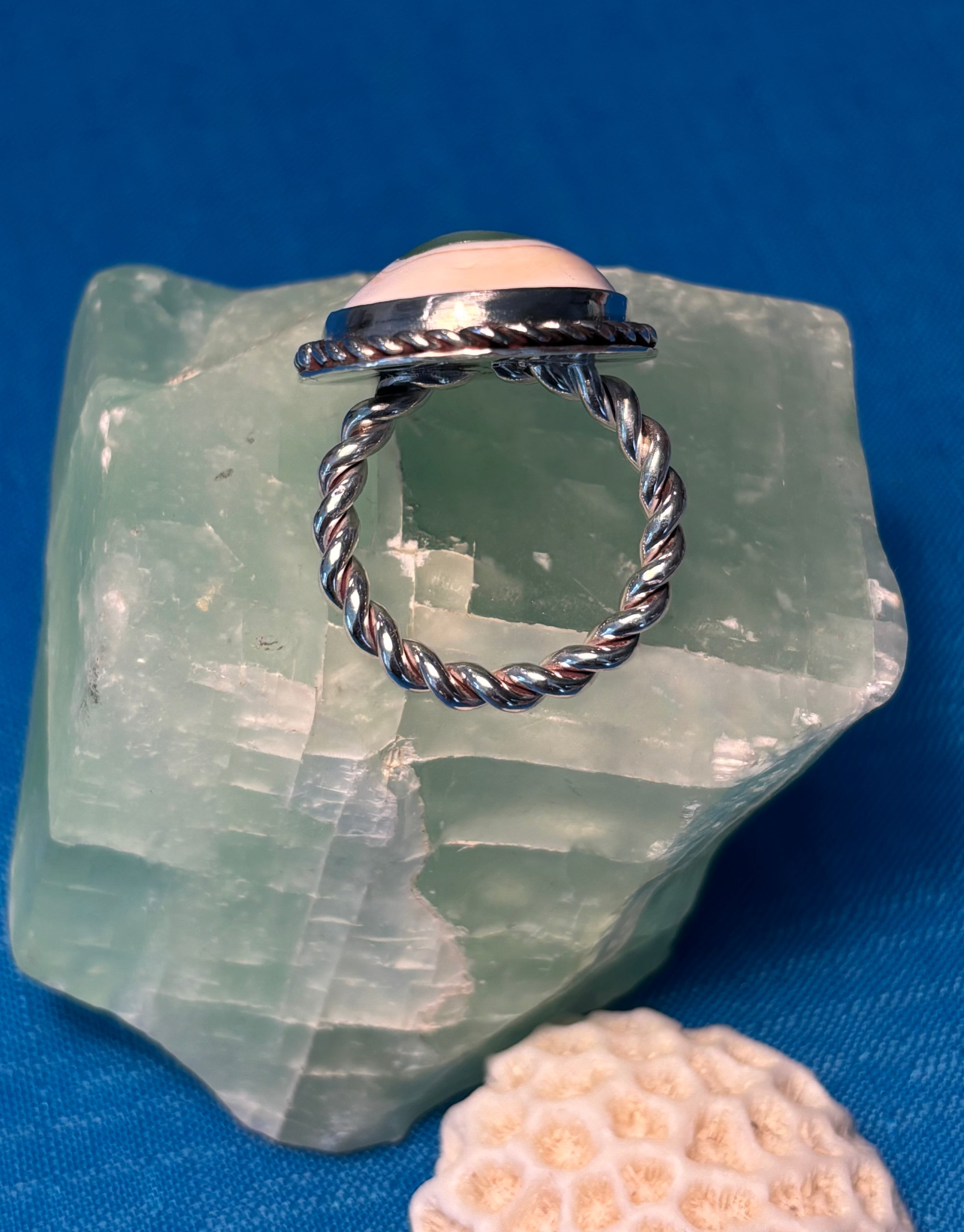 Sterling Silver & Swirl Glass Ring