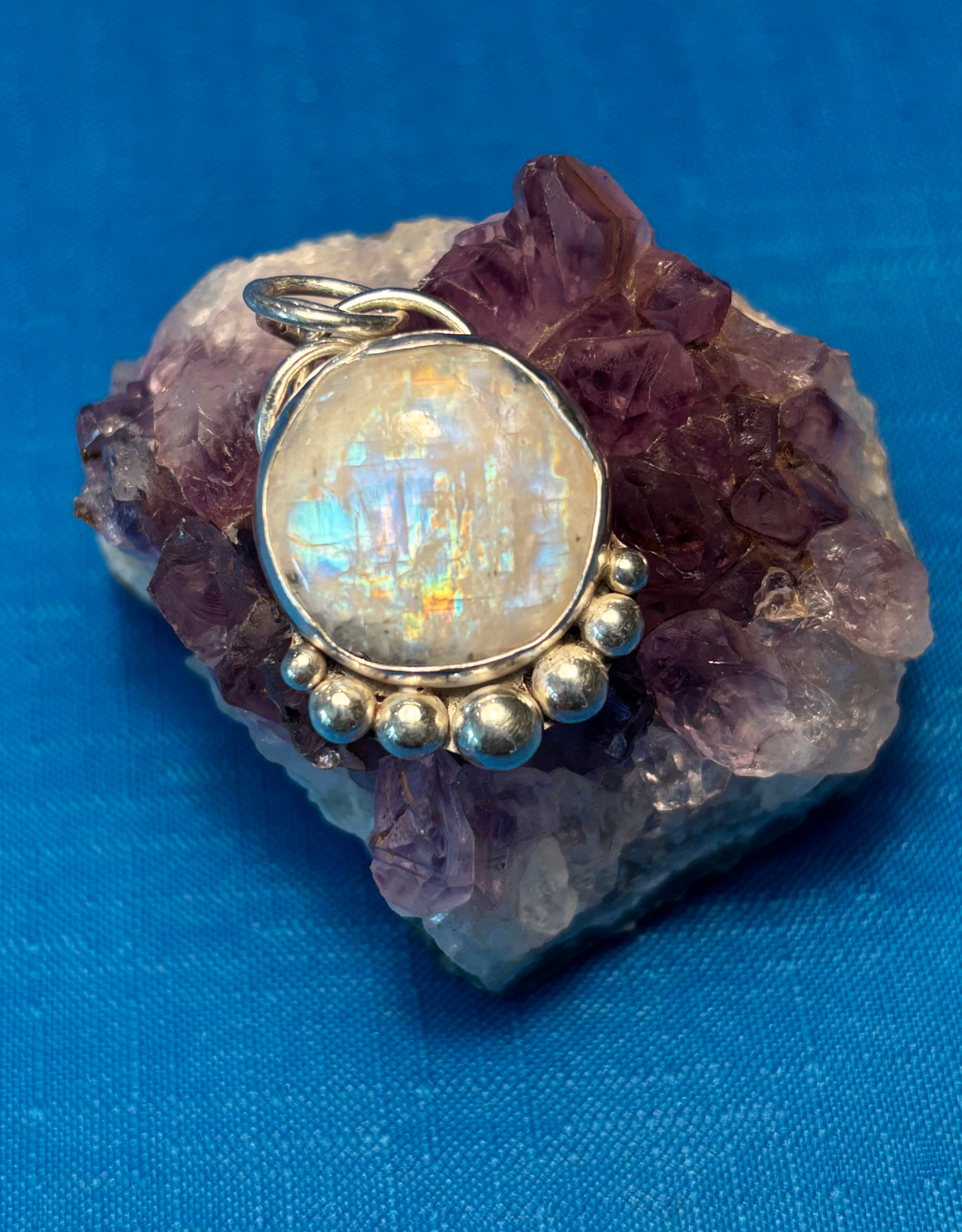 Sterling Silver & Rainbow Moonstone Pendant